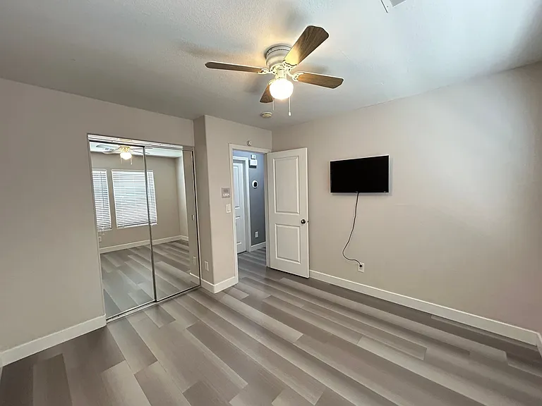 6538 Elm Spring Ct — Photo 24