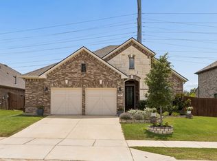 14713 Spitfire Trl, Roanoke, TX 76262