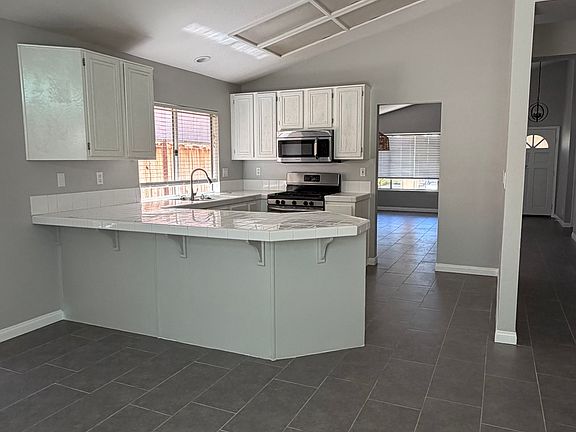 3rd image of 24056 Golden Pheasant Ln