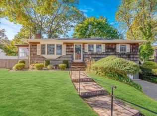 156 Swan Lake Dr, Patchogue, NY 11772
