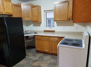 5725 W 8th St #2, Duluth, MN 55807