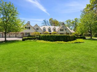 30 Bridlewood Rd, Northbrook, IL 60062
