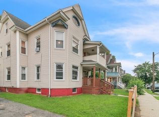32 Mapledell St, Springfield, MA 01109
