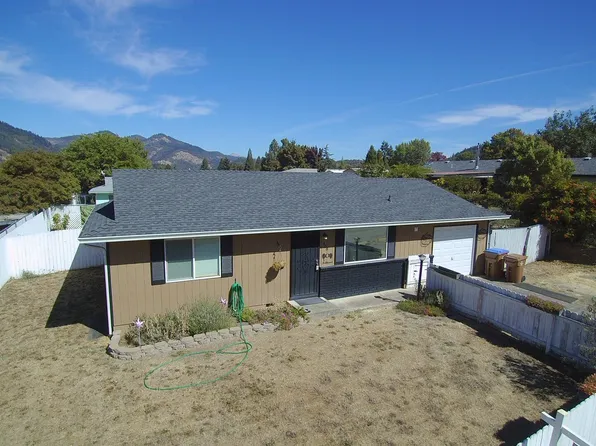 458 Donald Ter, Myrtle Creek, OR 97457