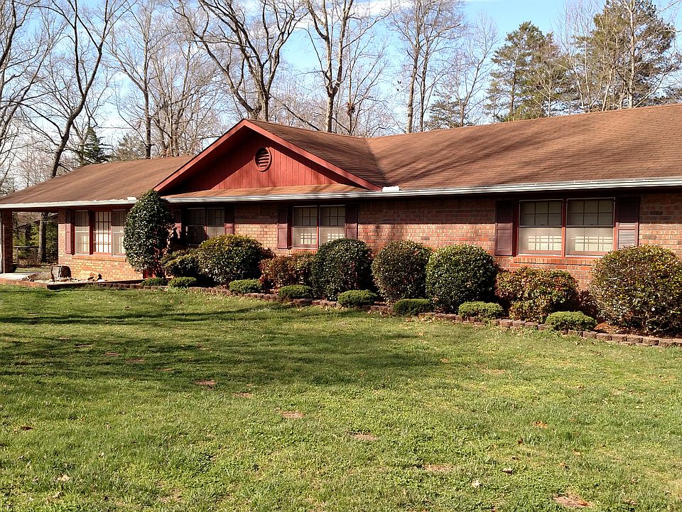 169 Cherry Cir, Cornelia, GA 30531 Zillow