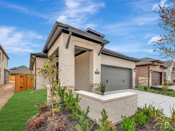 11214 Apricot Sulphur Ln, Cypress, TX 77433