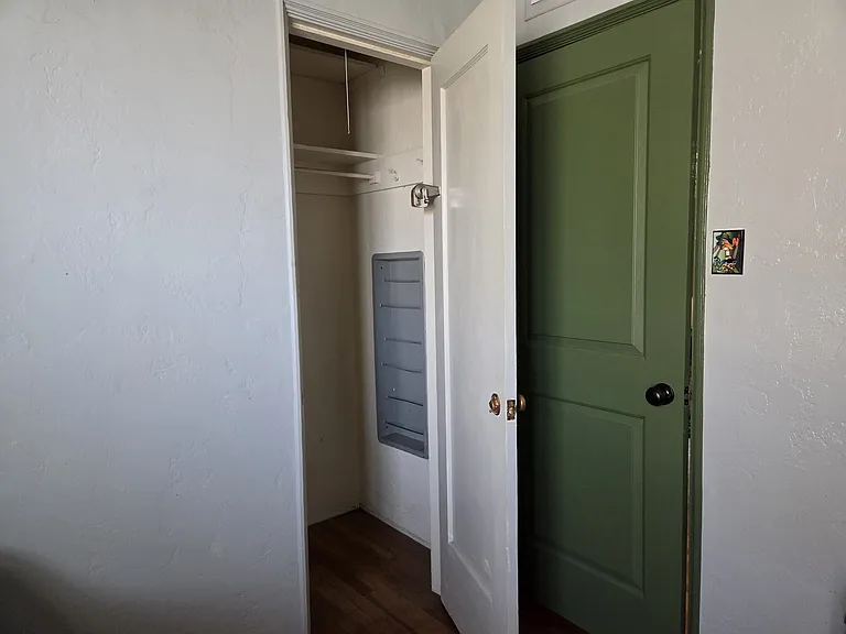 2501 E Drachman St — Photo 11