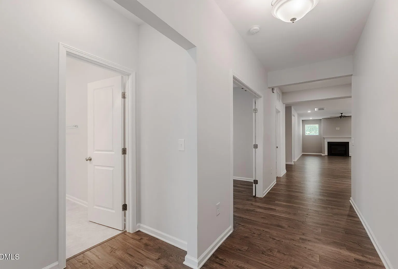 3 bed, 2643 sqft, $2,550 — Photo 3