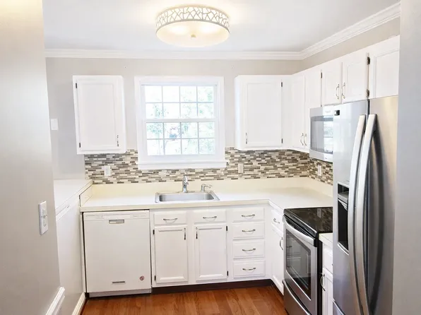 7906 Allegri Ct #7906, Pasadena, MD 21122