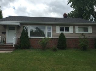 20751 Bowling Green Rd, Maple Hts, OH 44137
