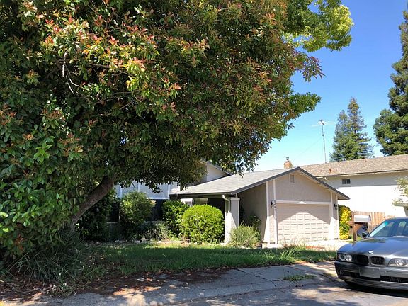 2nd image of 8441 Jonquil Way