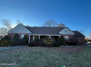 250 Market St, Amsterdam, NY 12010