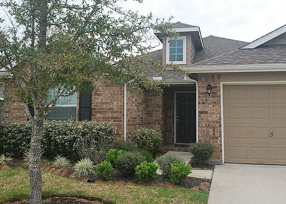 1st image of 1807 Majestic Oak Dr
