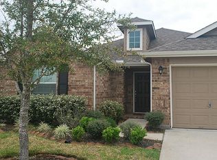1807 Majestic Oak Dr, Pearland, TX 77581