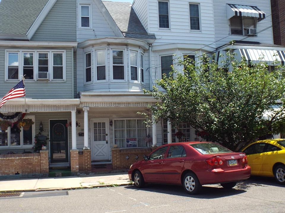 1st image of 23 S Catawissa St