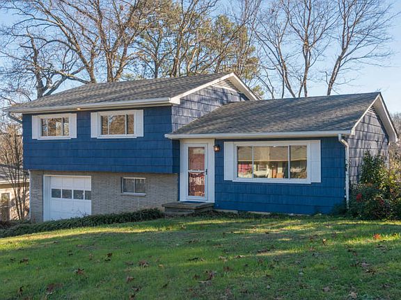 2nd image of 3934 Forest Highland Dr
