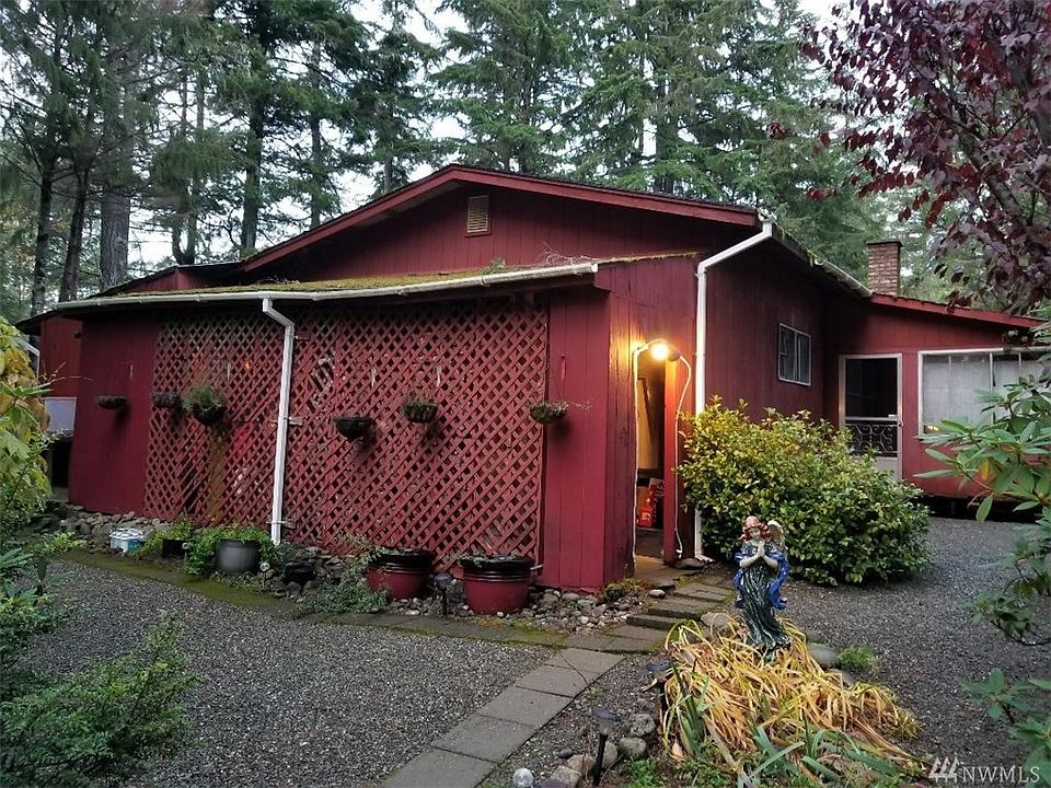 1st image of 1070 N Colony Surf Dr