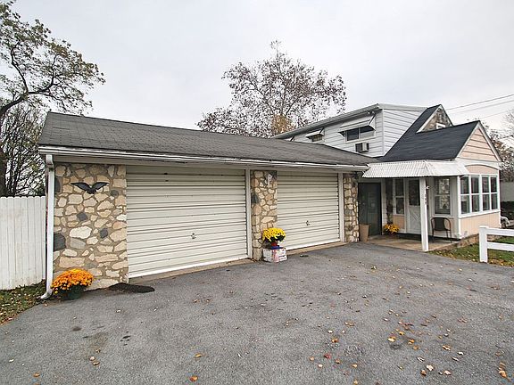 Over-sized 2- car Garage!