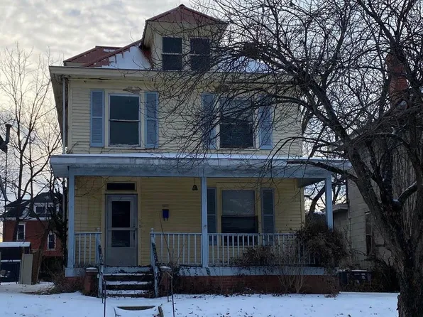829 21st St, Huntington, WV 25703
