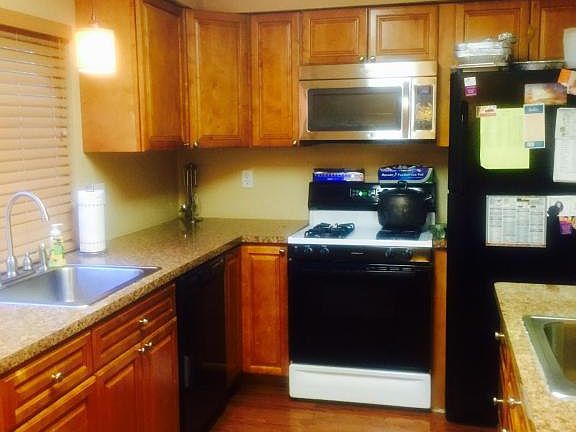 3rd image of 119 Tudor Ct