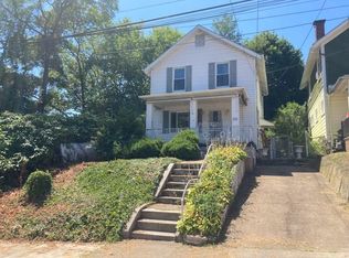 3705 Hiawatha St, Pittsburgh, PA 15212