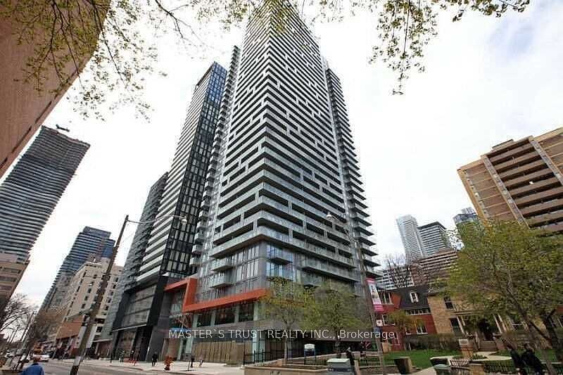 1st image of 50 Wellesley St #4002