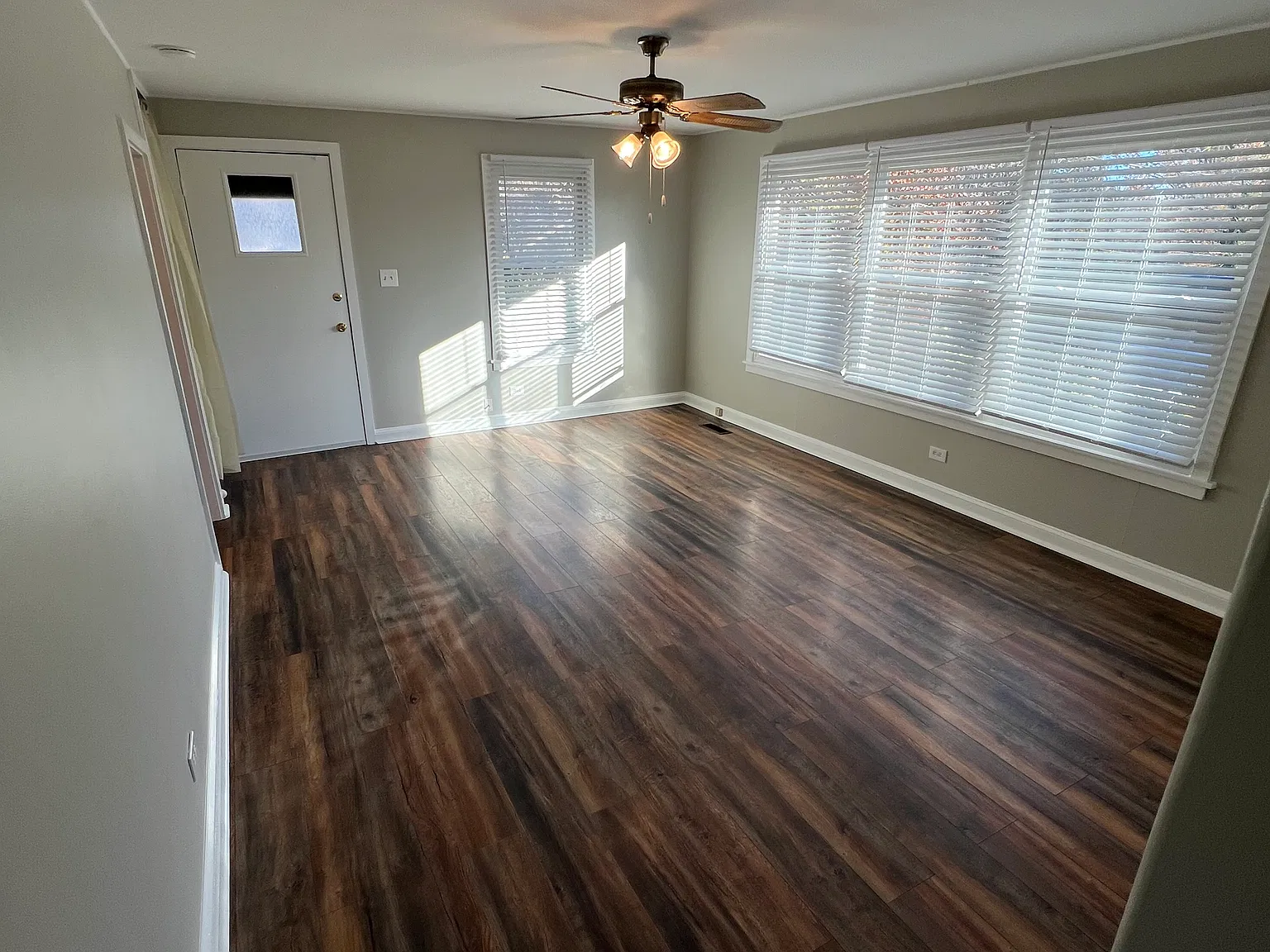 4 bed, 1058 sqft, $1,400 — Photo 4