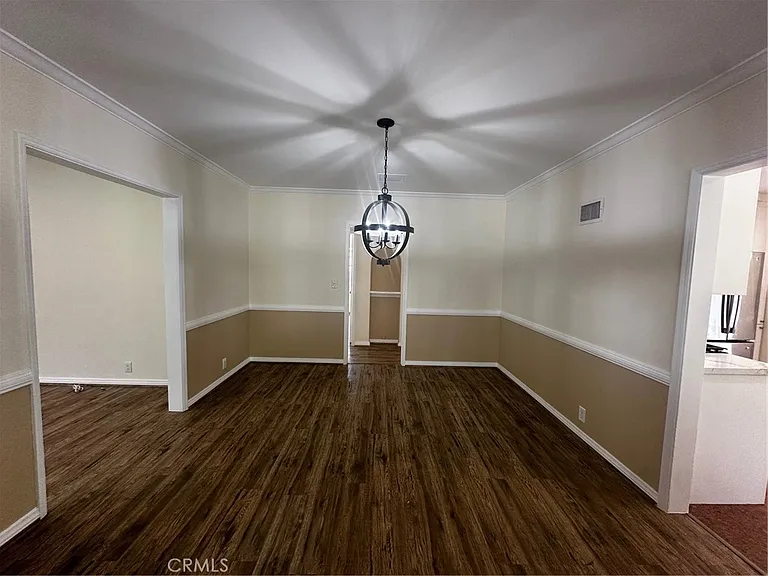 2151 N Altadena Dr — Photo 5