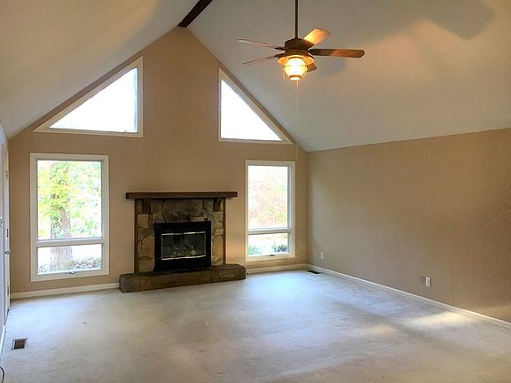 3rd image of 107 Scottswood Dr