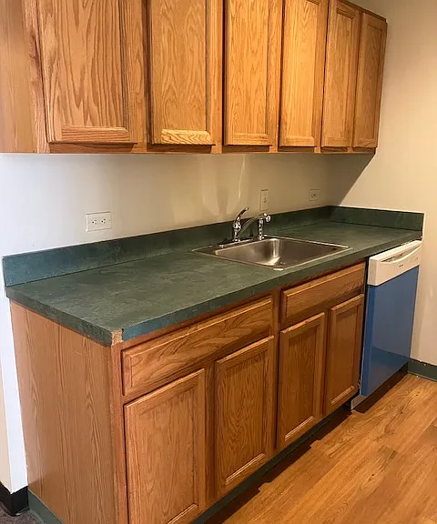 525 S Randolph St #6 — Photo 2