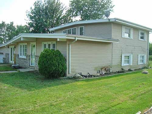 2nd image of 9124 Fairbanks St