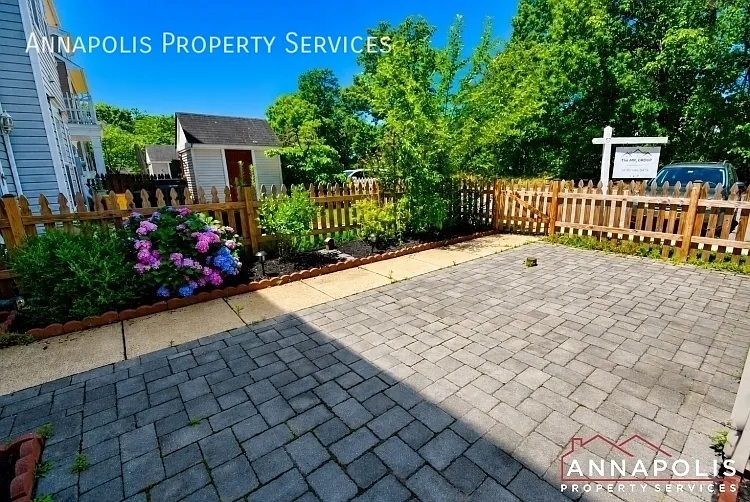 8725 Spring Brook Way — Photo 27