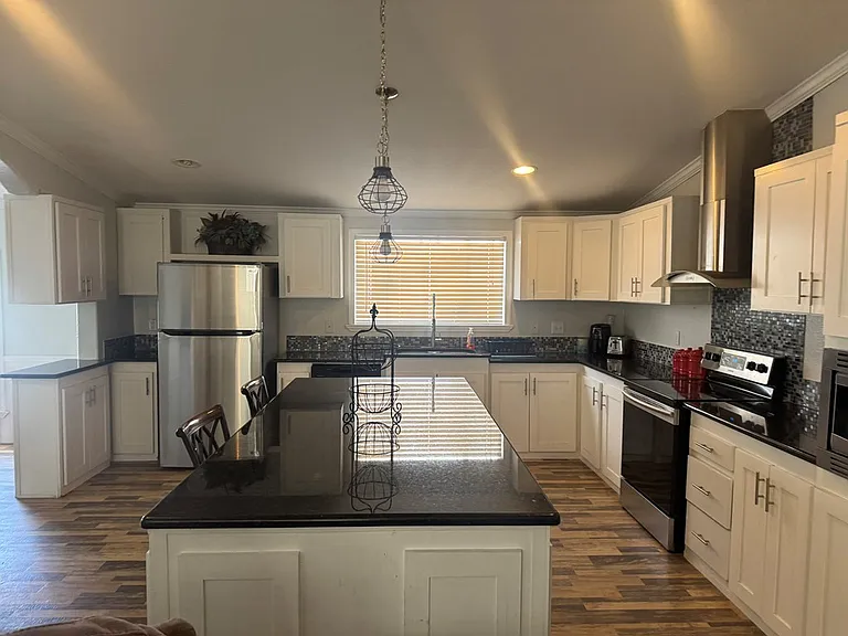 14141 W Ruidoso Dr — Photo 2