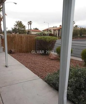 4th image of 3315 Myrtle Ave