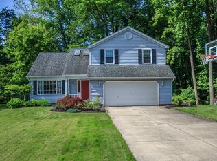 9128 Leah Ct, Mentor, OH 44060