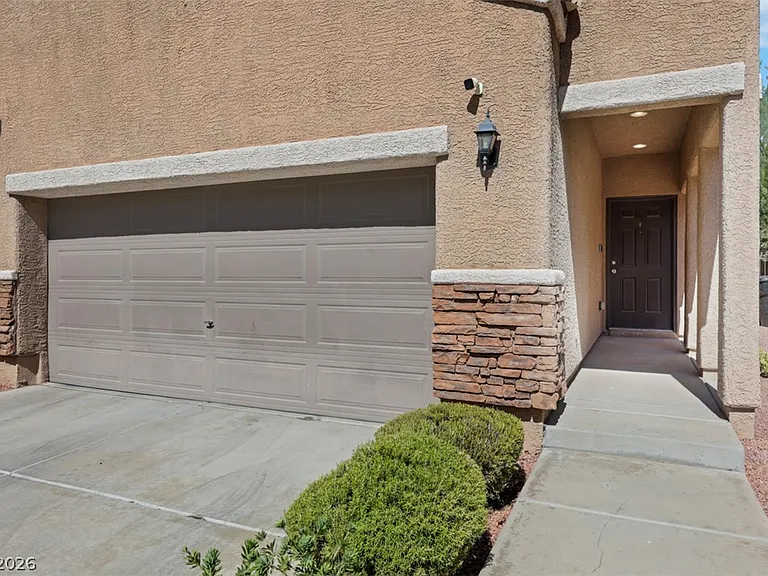 89 Sertata Ct — Photo 4