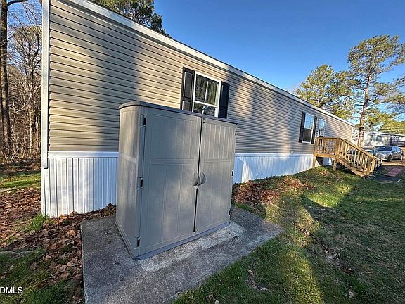 3rd image of 511 Ward St #30