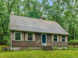 12 Highland Ave, Moodus, CT 06469