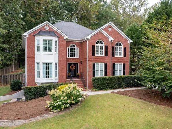 691 Braidwood Ter NW, Acworth, GA 30101