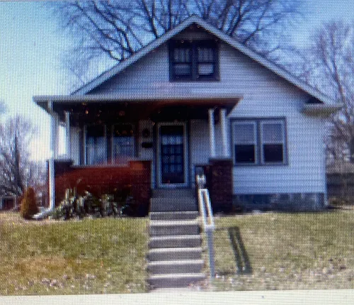 5302 Winthrop Ave Photo 1