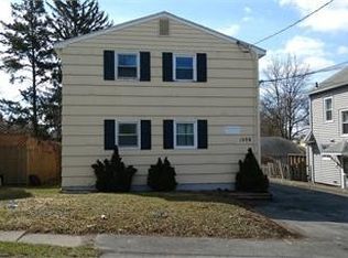 1006 Sunnycrest Rd, Syracuse, NY 13206