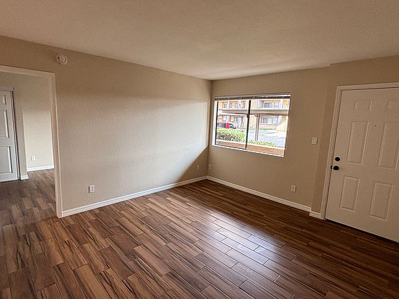 3rd image of 3601 W Tierra Buena Ln Unit 155