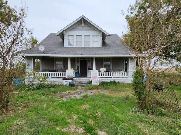 2052 Interstate Highway 35 S, Hillsboro, TX 76645