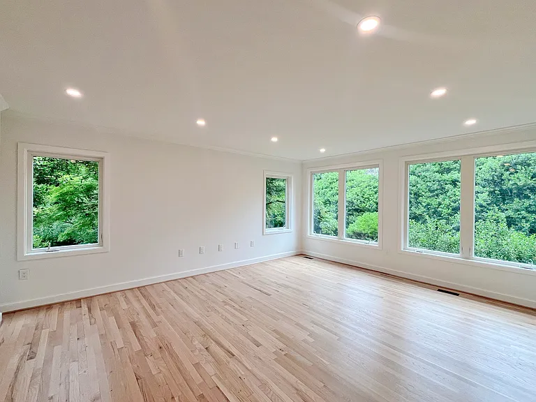 1730 Chesterford Way — Photo 7