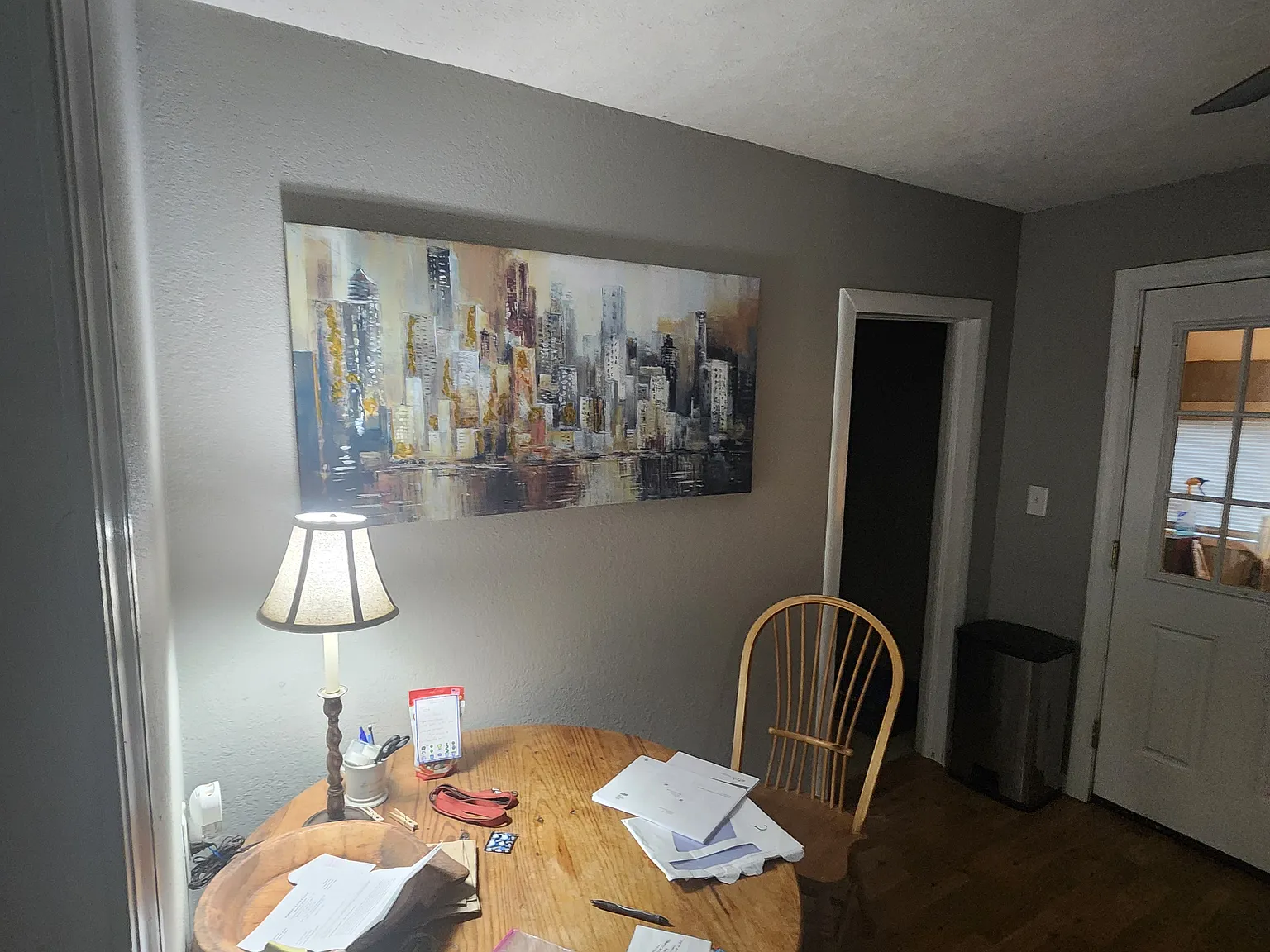 3 bed, 1085 sqft, $1,200 — Photo 4