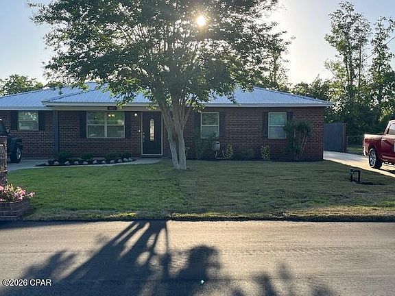 2nd image of 810 Alabama Ave