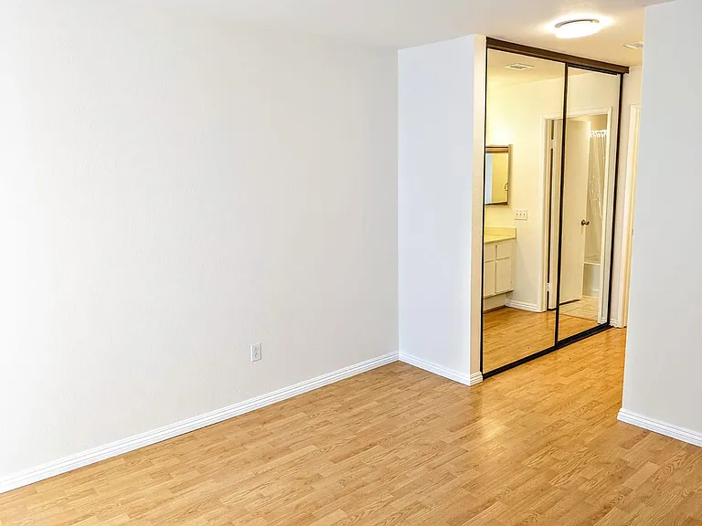 10628 Dabney Dr #164 — Photo 8
