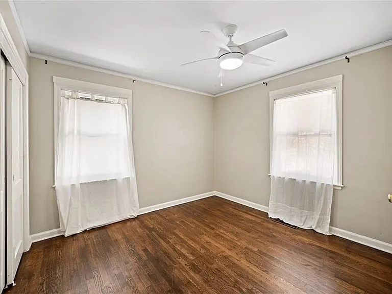 2654 Elsinore St — Photo 14