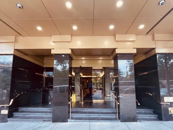 106 Central Park South 11LM image 3 of 40