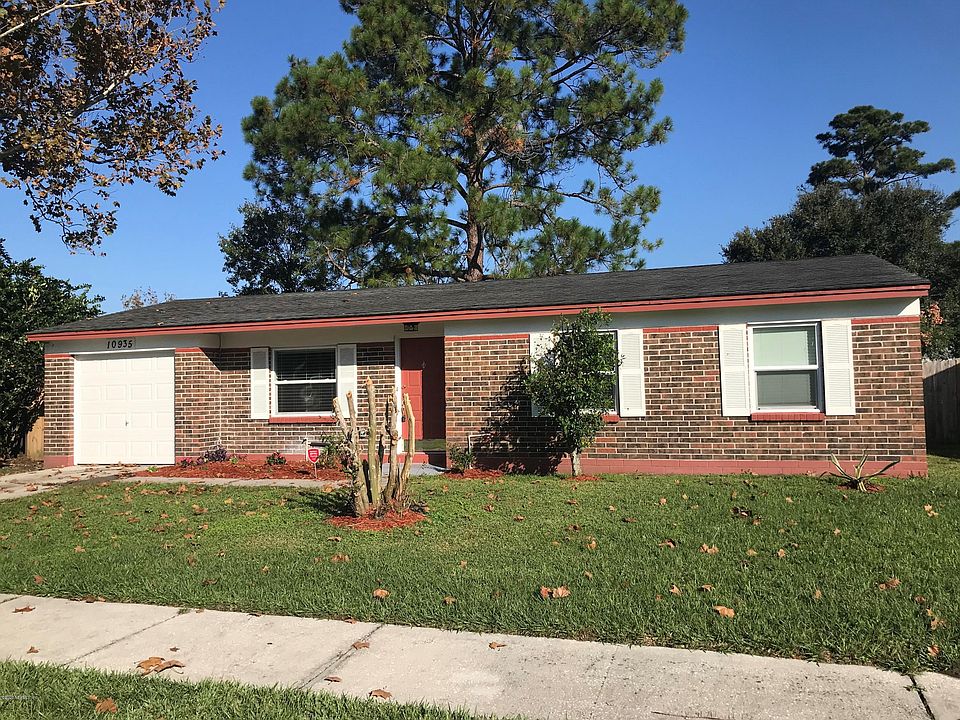 1st image of 10935 Hardwick Ln